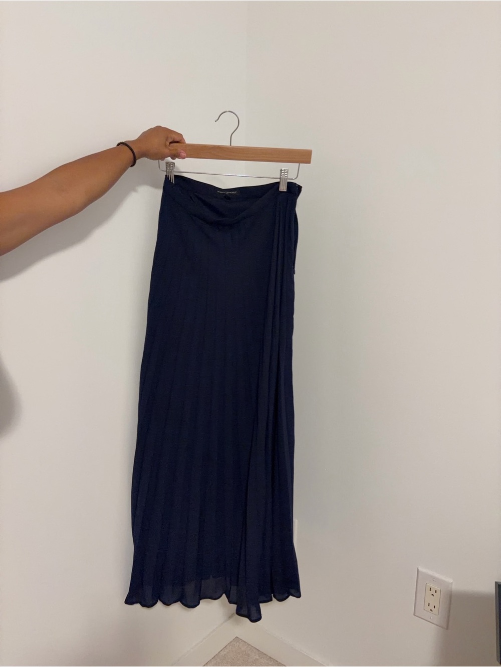 Banana Republic Navy Pleated Maxi Skirt